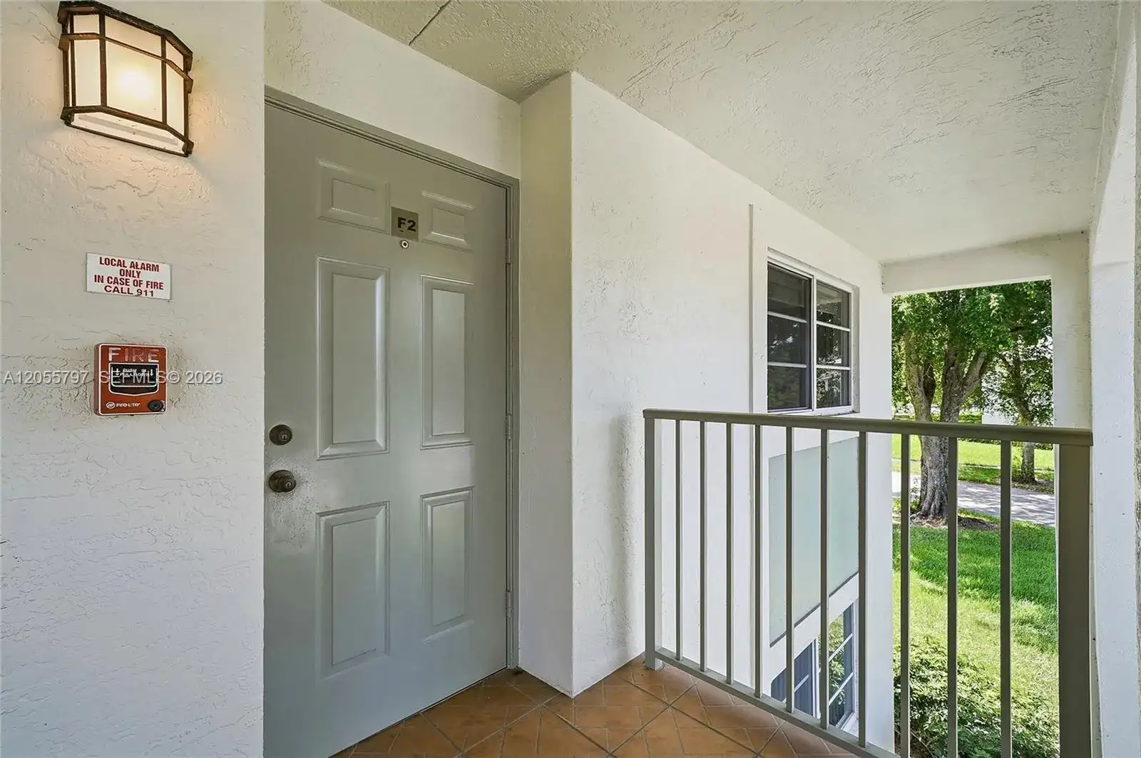 1105 Bahama Bnd # F2, Coconut Creek FL 33066 photo 3