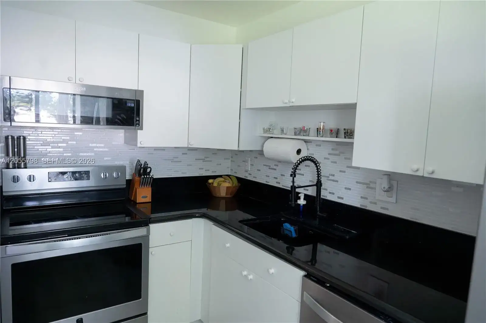 508 Gardens Dr # 202, Pompano Beach FL 33069 photo 3