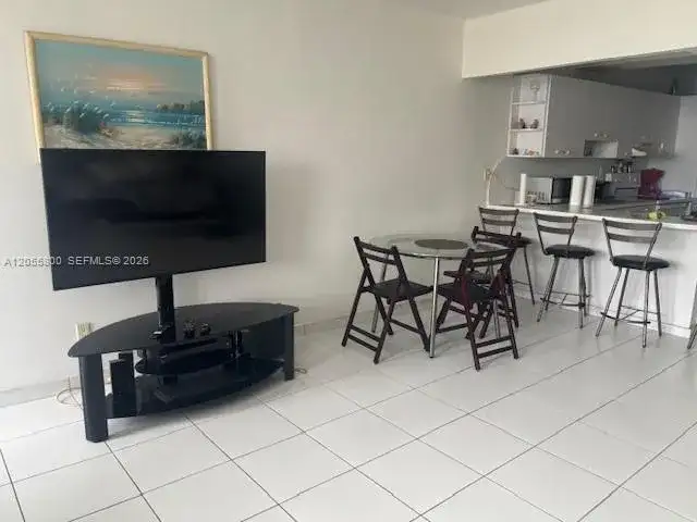 100 Lincoln Rd # 1030, Miami Beach FL 33139 photo 5