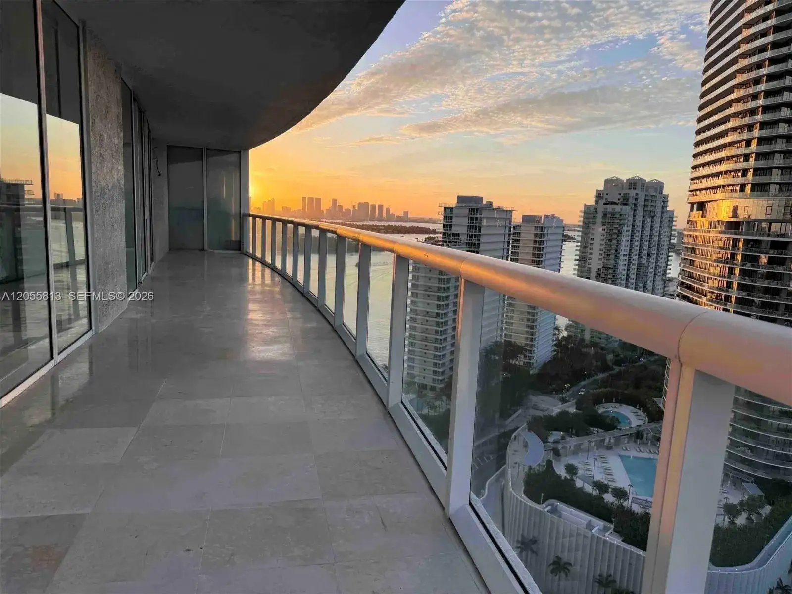 450 Alton Rd # 2610, Miami Beach FL 33139 photo 3