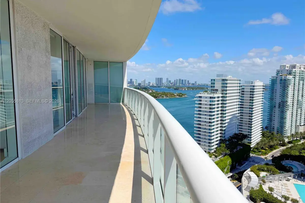 450 Alton Rd # 2610, Miami Beach FL 33139