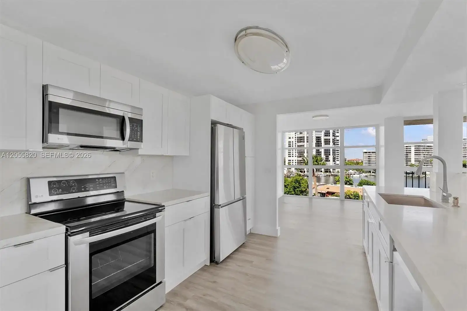 200 Leslie Dr # 631, Hallandale Beach FL 33009 photo 4