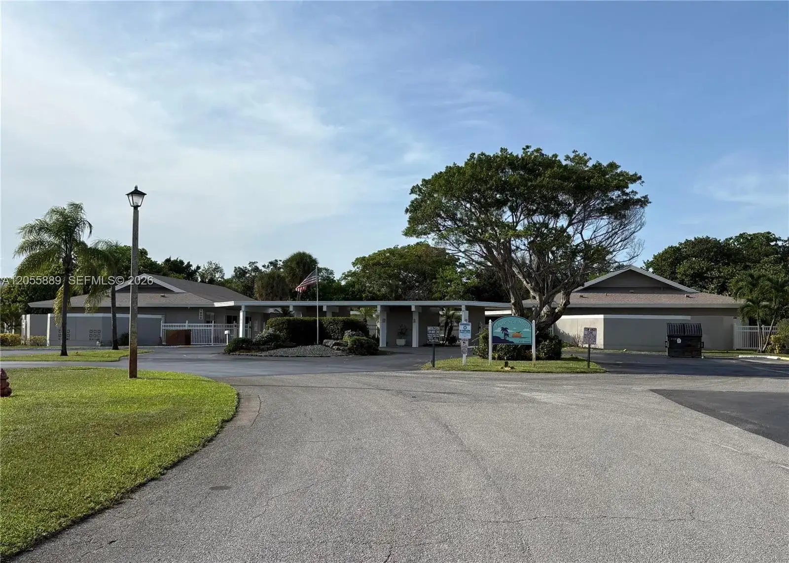 306 Circle Dr S # 203, Boynton Beach FL 33435 photo 2