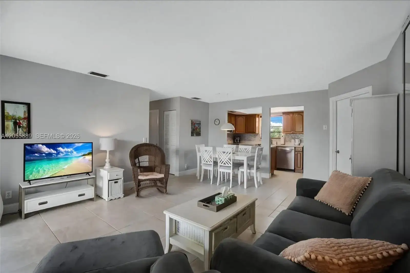 306 Circle Dr S # 203, Boynton Beach FL 33435 photo 3