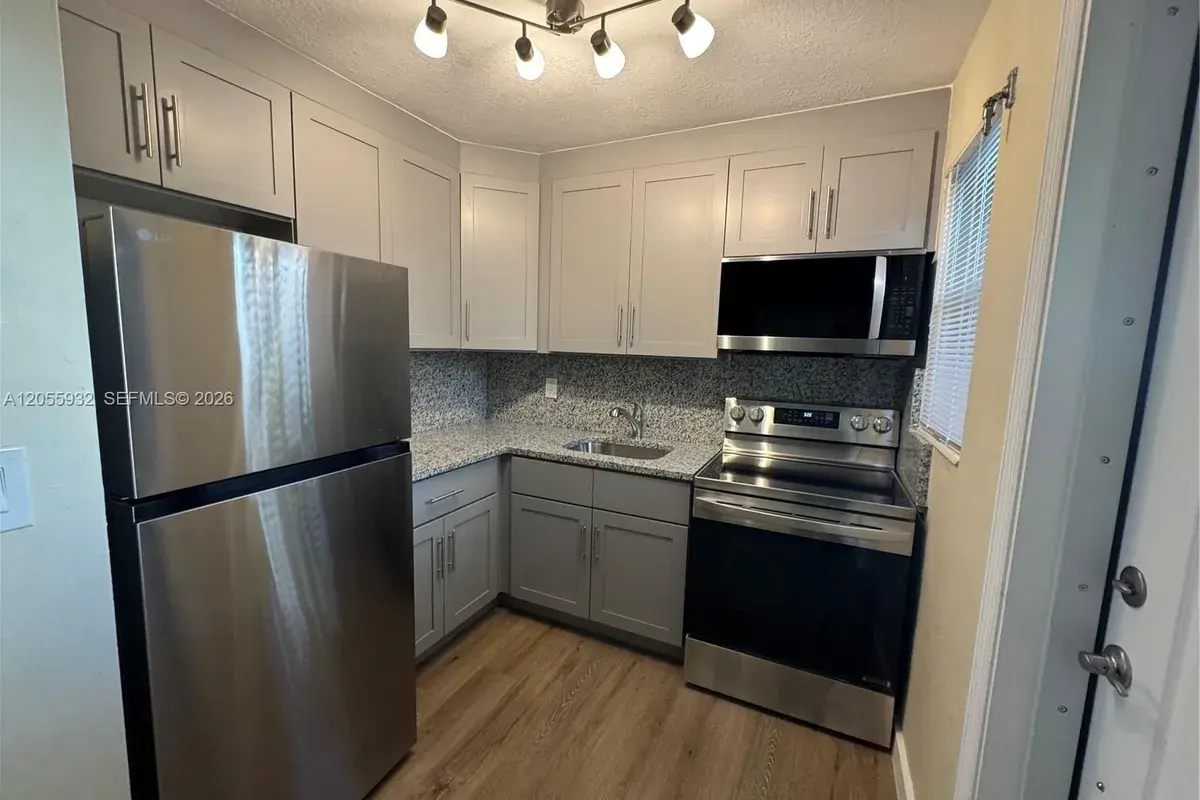 707 S 19th Ave # 3, Hollywood FL 33020
