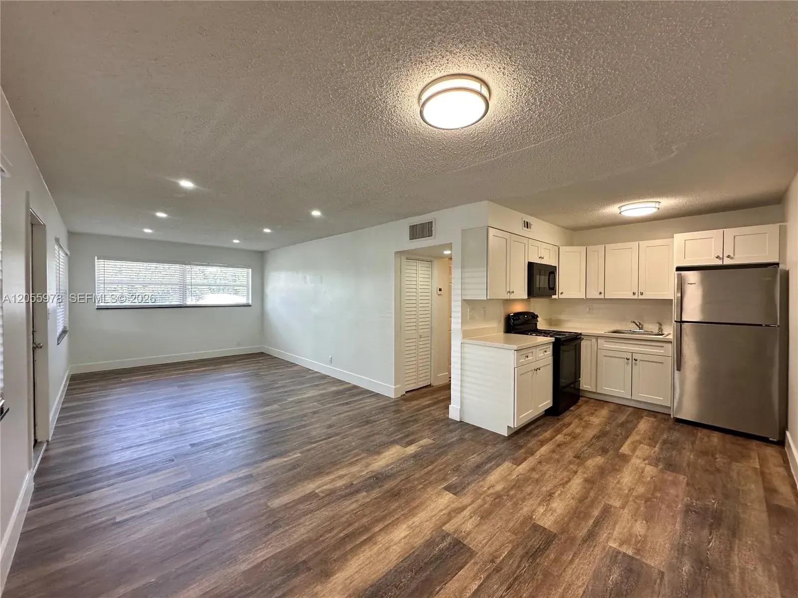 2500 Johnson St # 11, Hollywood FL 33020