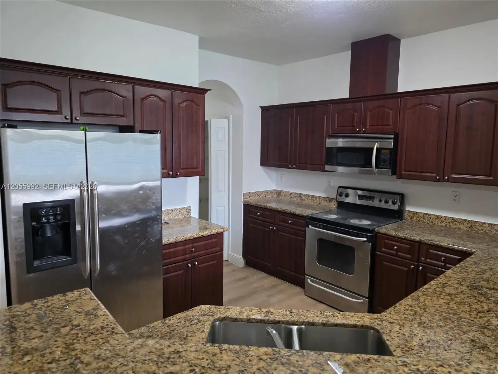 12745 SW 204th Ln, Miami FL 33177 photo 3