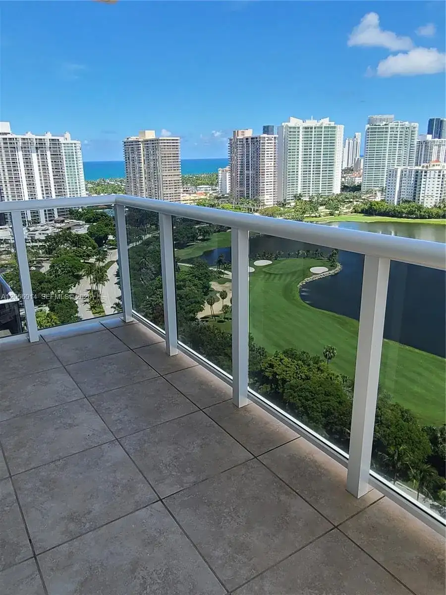 3625 N Country Club Dr # 2408, Aventura FL 33180 photo 4