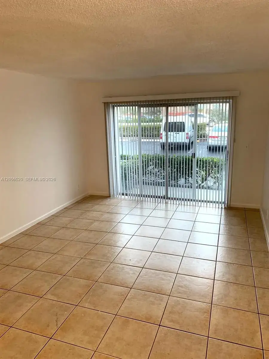 3212 Coral Ridge Dr # 3212, Coral Springs FL 33065
