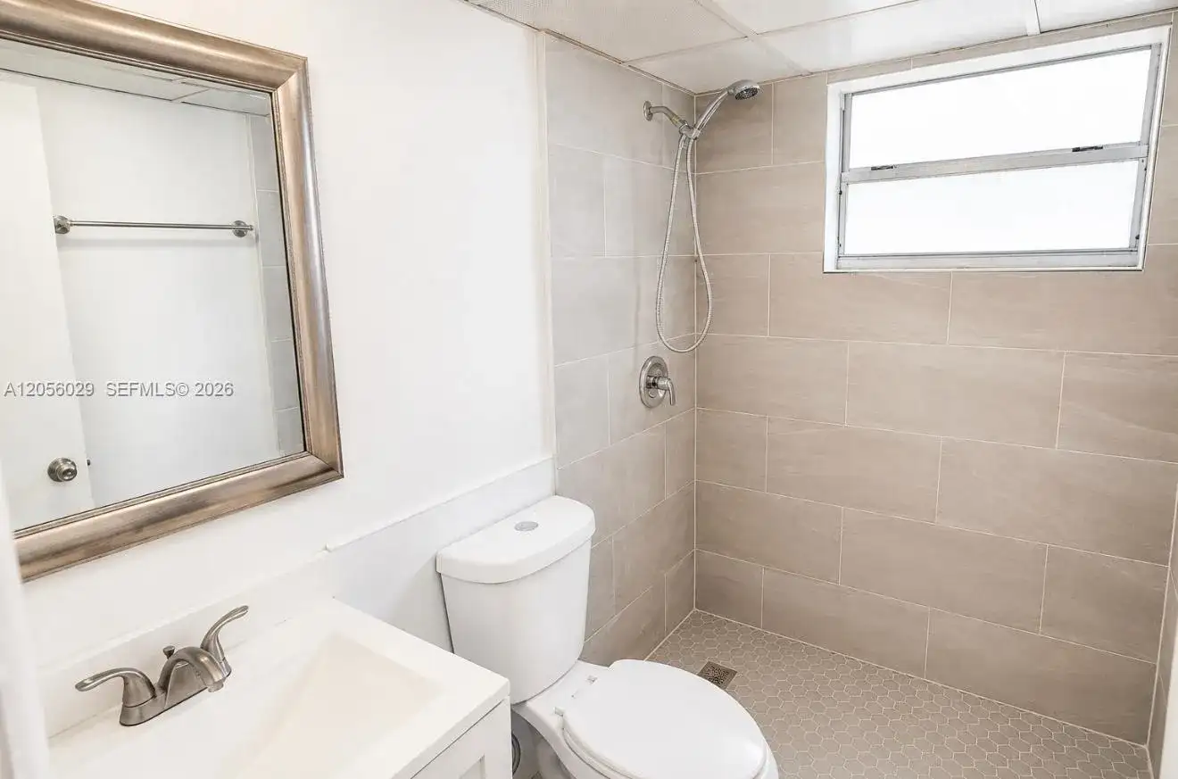 2799 E 4th Ave # 7, Hialeah FL 33013 photo 5