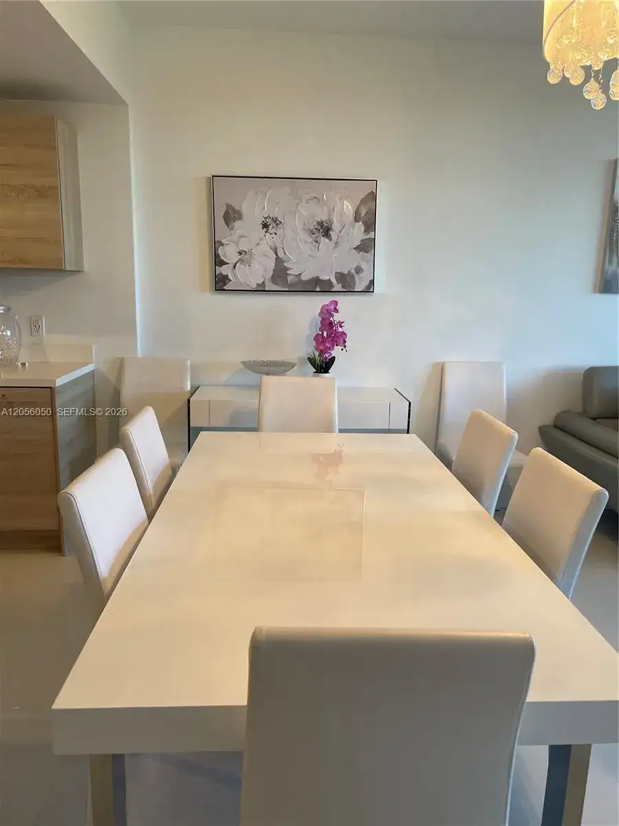 16385 Biscayne Blvd # 316, North Miami Beach FL 33160 photo 3