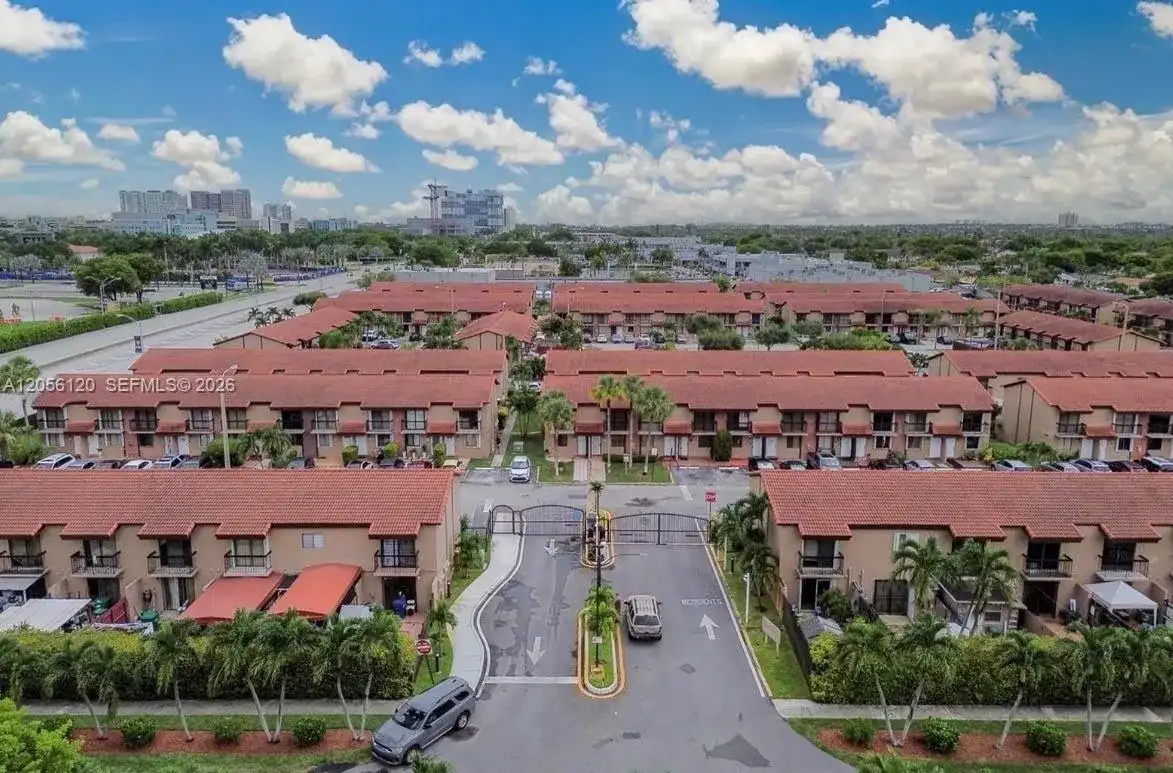 1809 SW 107th Ave # 2707, Miami FL 33165