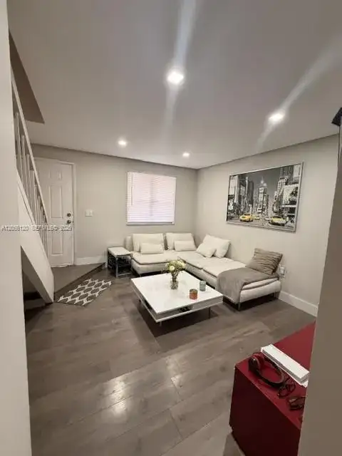 1809 SW 107th Ave # 2707, Miami FL 33165 photo 4