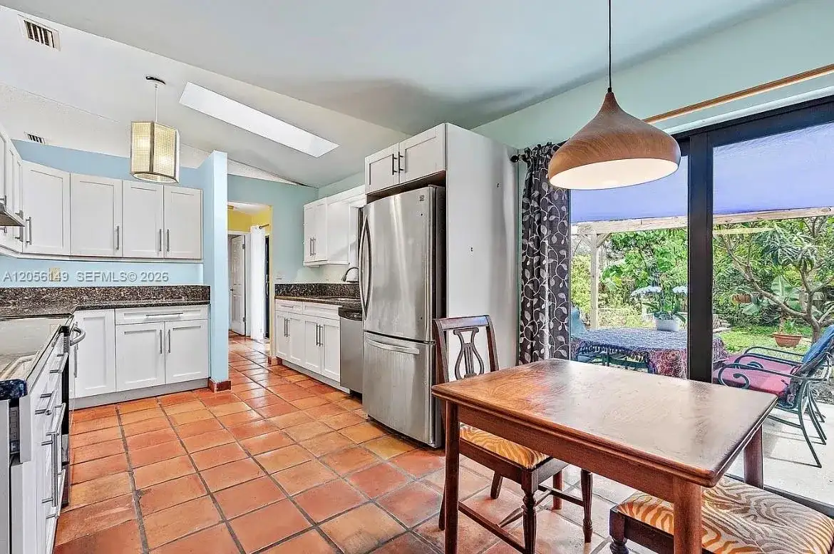 154 Chapel Ln # 0, Tequesta FL 33469 photo 4