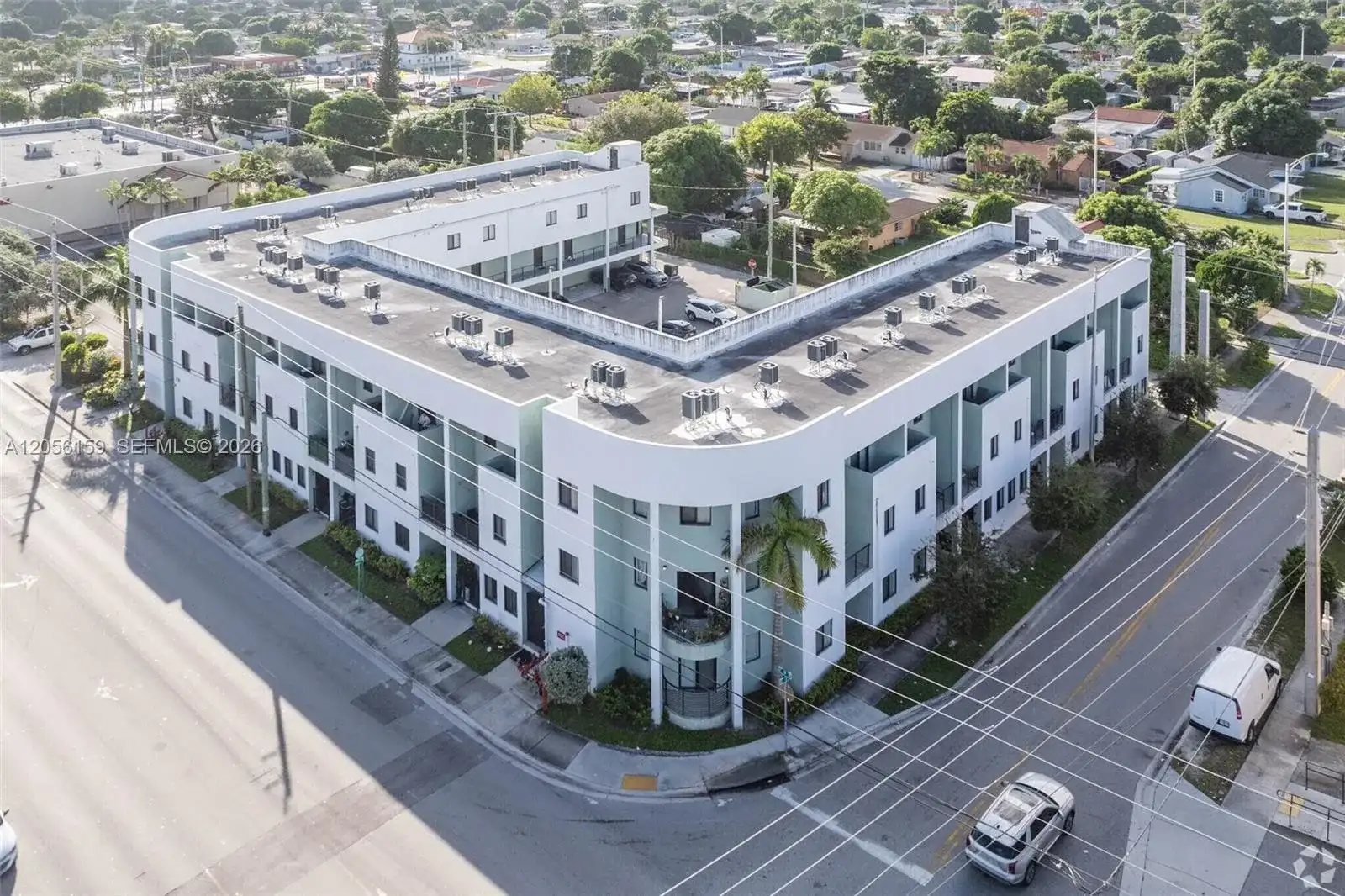 710 E 9th St, Hialeah FL 33010