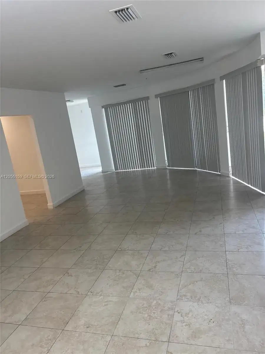 710 E 9th St, Hialeah FL 33010 photo 4