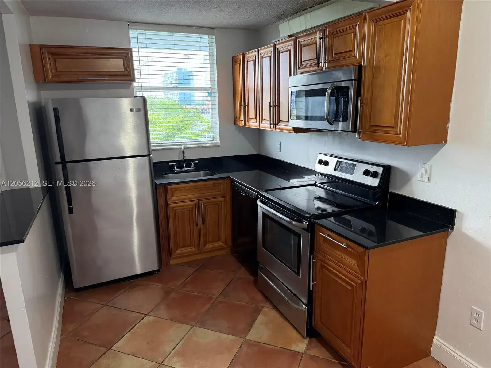 1801 S Treasure Dr # 510, North Bay Village FL 33141