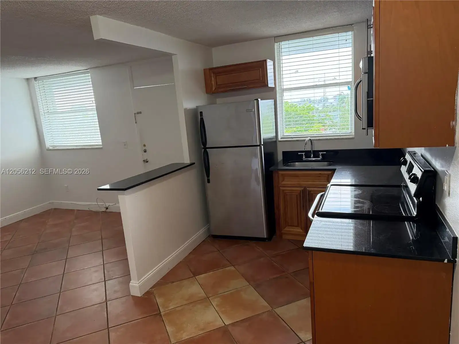 1801 S Treasure Dr # 510, North Bay Village FL 33141 photo 2