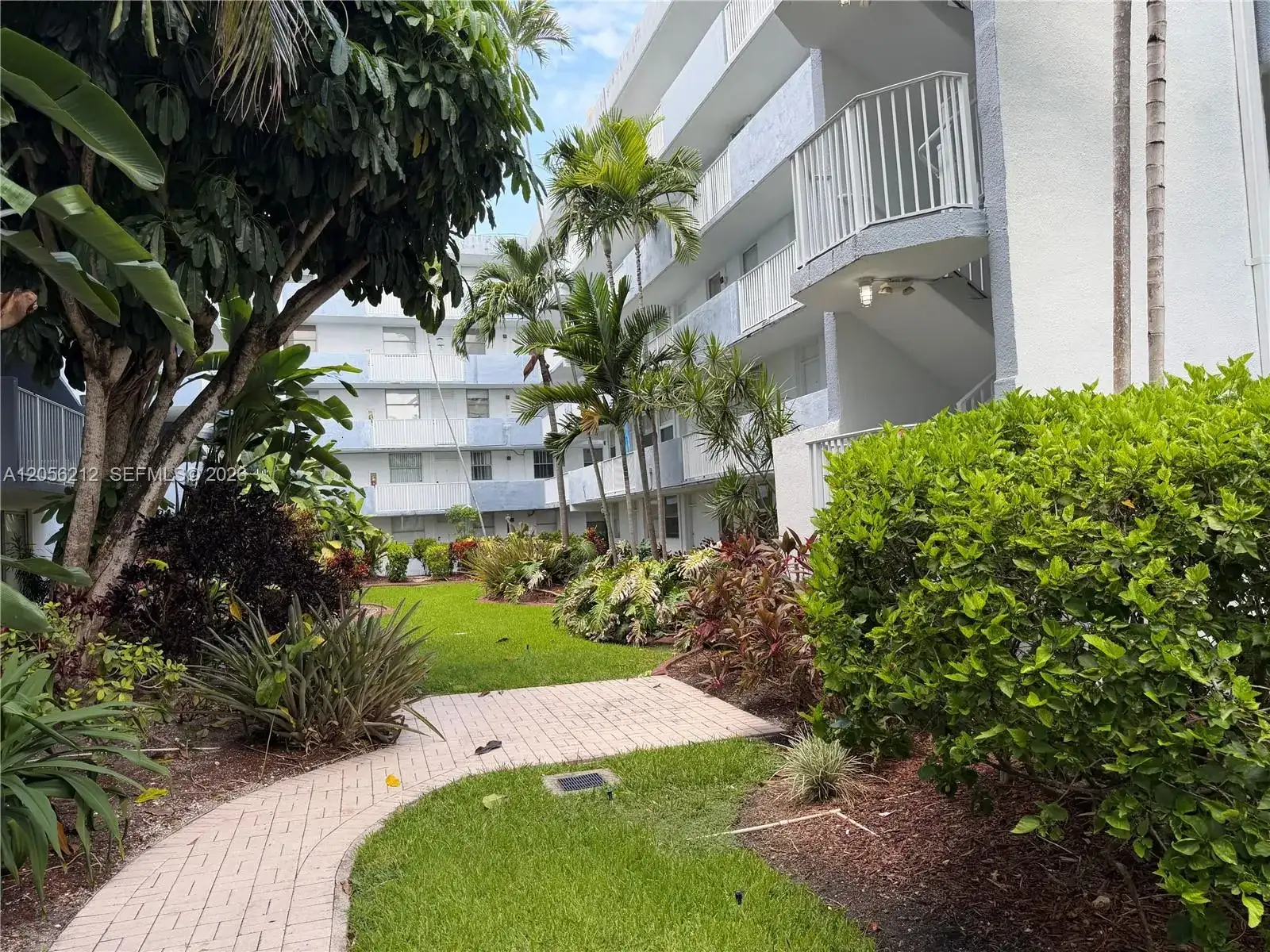 1801 S Treasure Dr # 510, North Bay Village FL 33141 photo 5