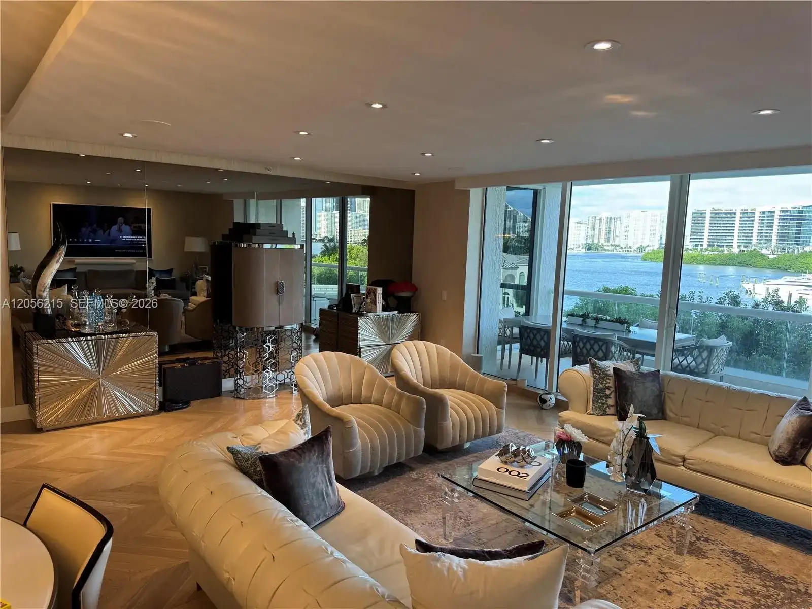 6000 Island Blvd # 402, Aventura FL 33160 photo 3