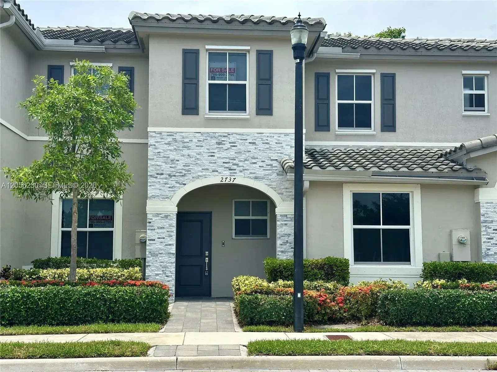 2737 SE 17th St, Homestead FL 33035