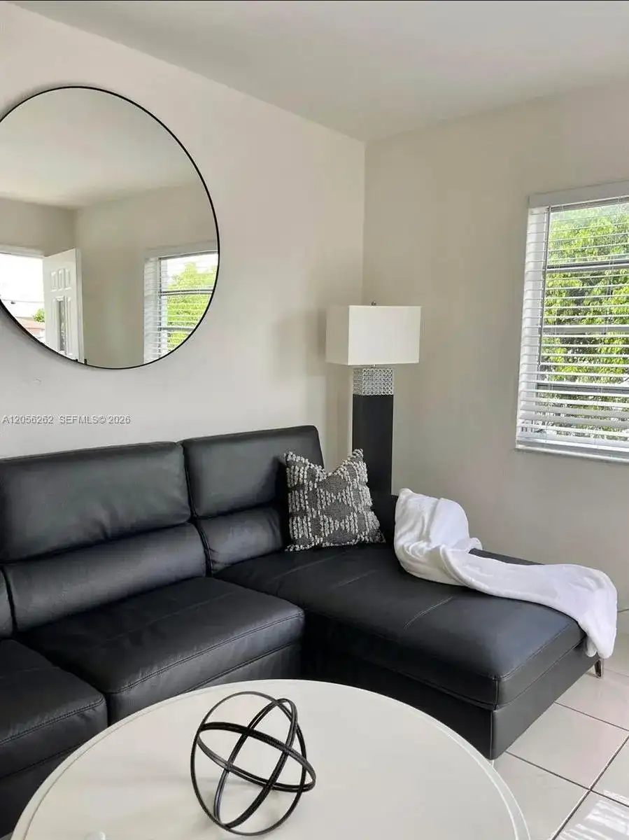 1097 E 1St AVE # 1097, Hialeah FL 33010 photo 2