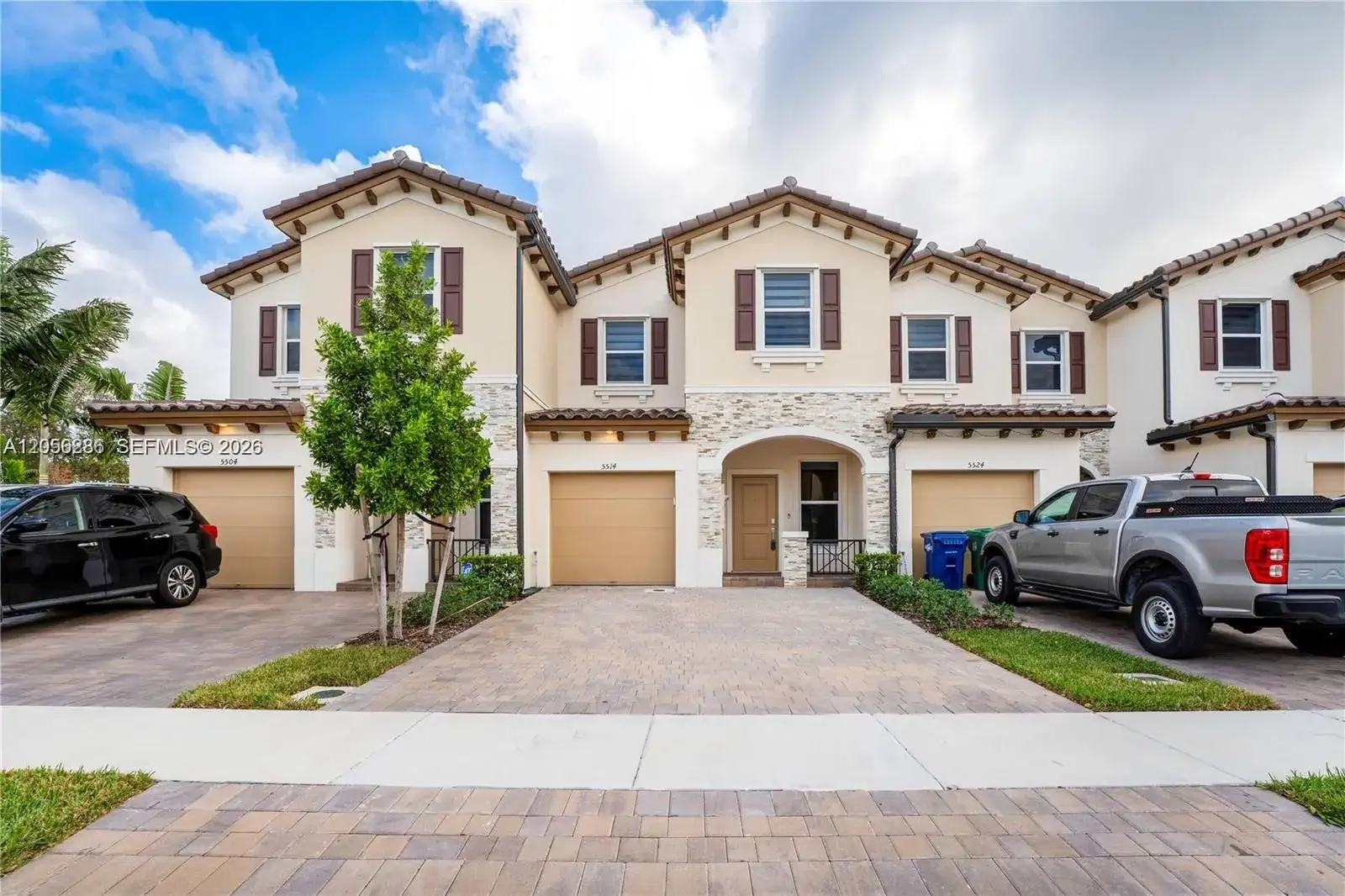 5514 NW 27th St # 5514, Lauderhill FL 33313 photo 2