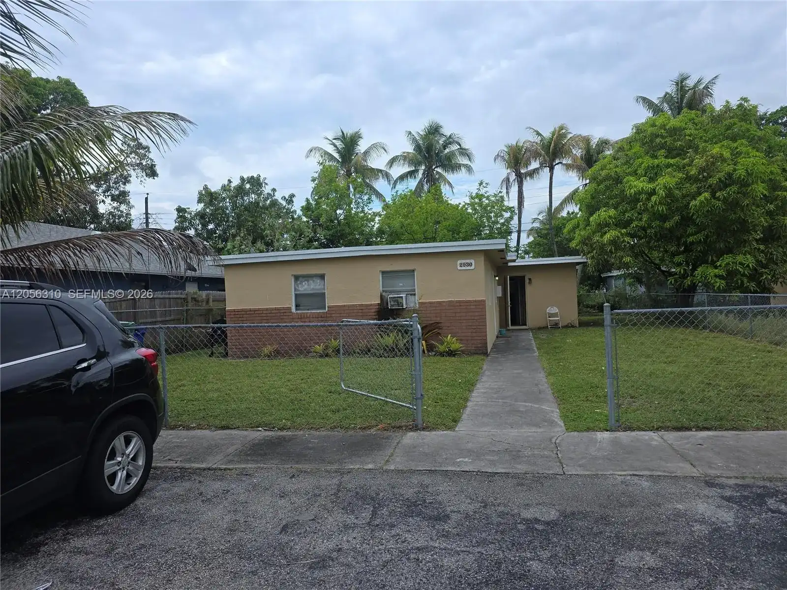 2930 NW 8th St, Fort Lauderdale FL 33311