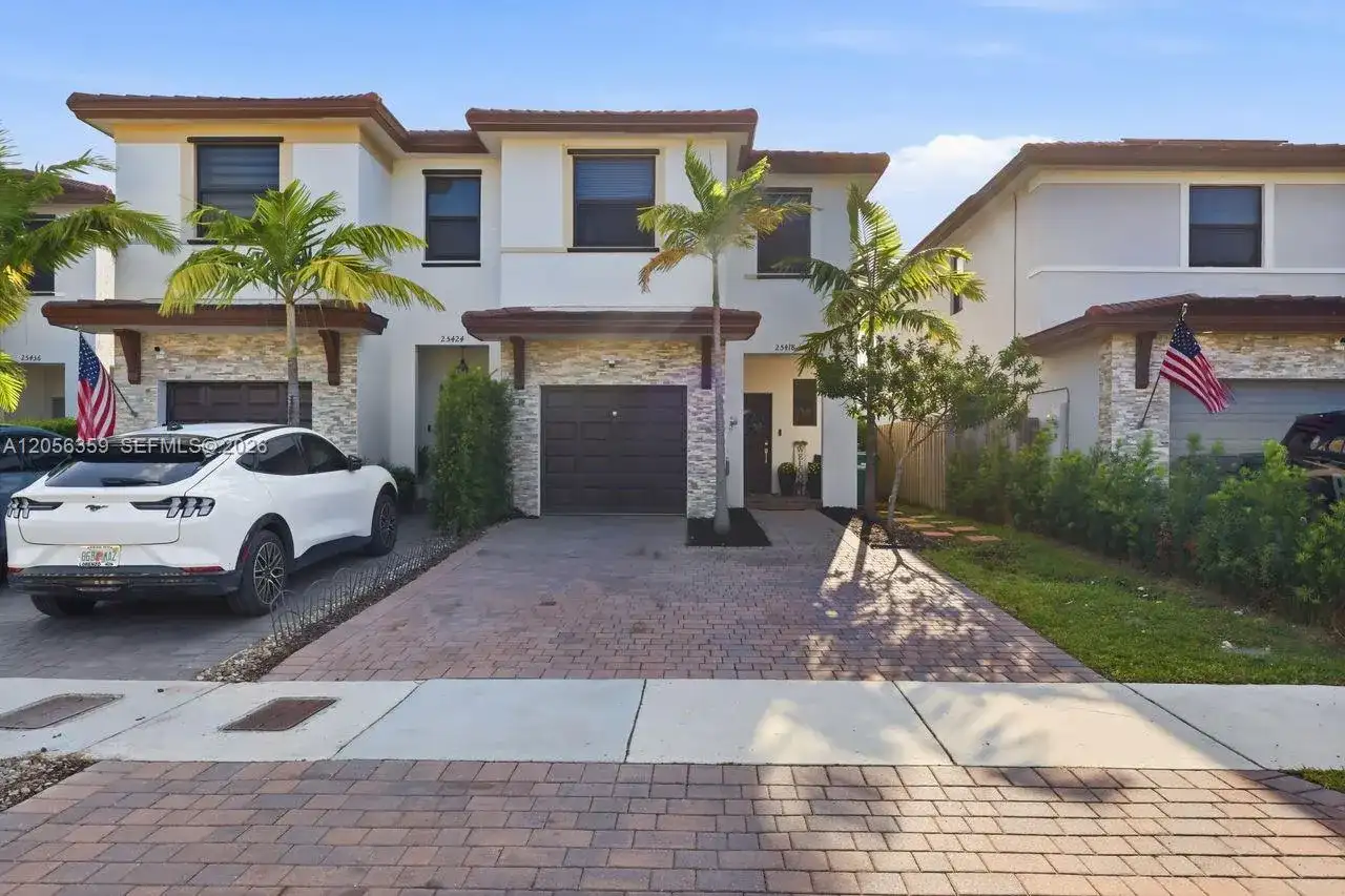 25418 SW 108th Ct, Homestead FL 33032