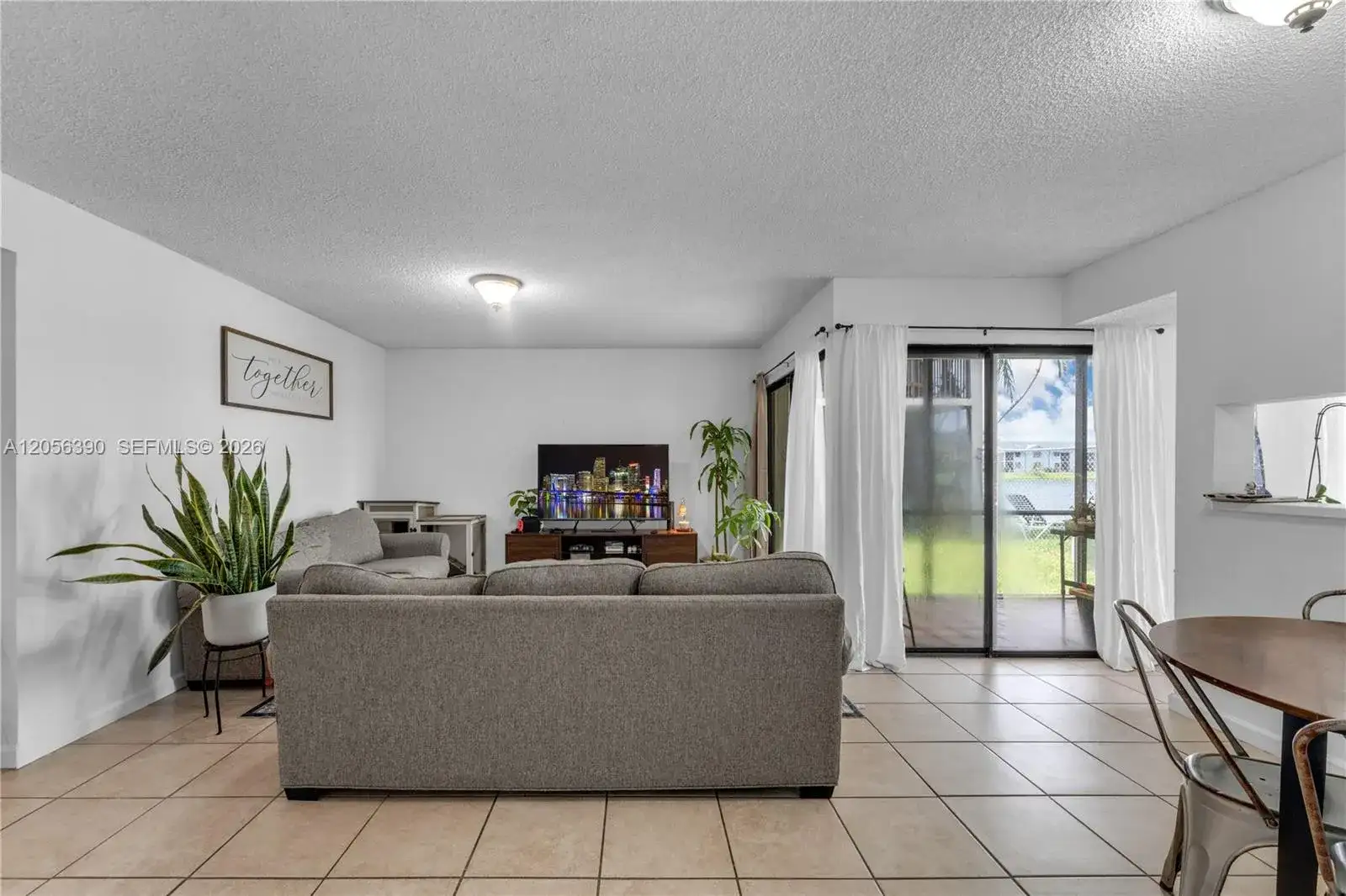 1400 Jefferson Dr # B, Homestead FL 33034 photo 3