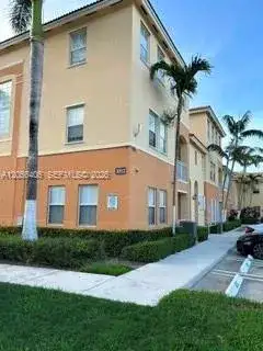 10012 NW 7th St # 216, Miami FL 33172 photo 3