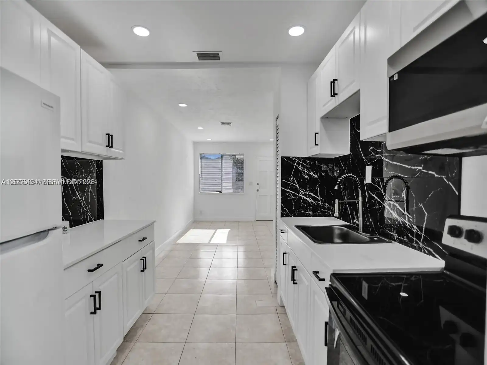 708 N 20th # 2, Hollywood FL 33020