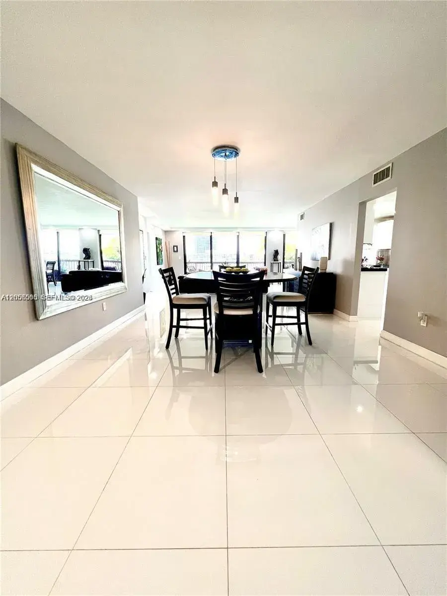 200 Golden Isles Dr # 206, Hallandale Beach FL 33009