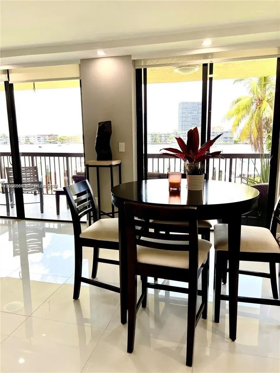 200 Golden Isles Dr # 206, Hallandale Beach FL 33009