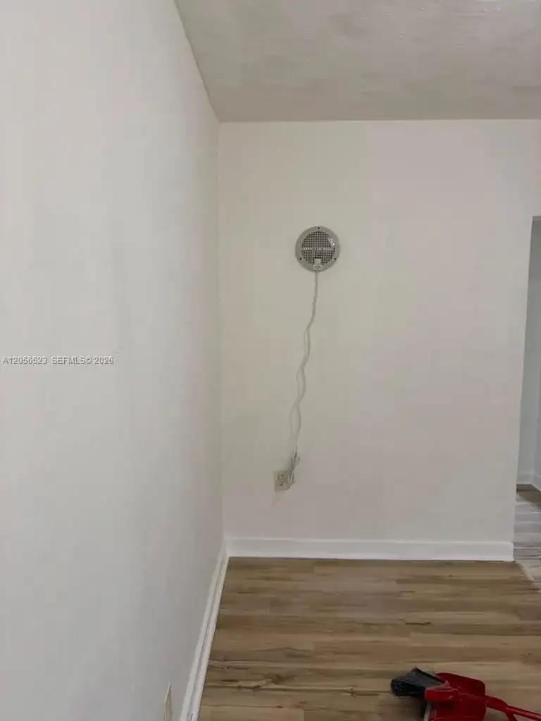 1510 NW 68th St # 9, Miami FL 33147 photo 4