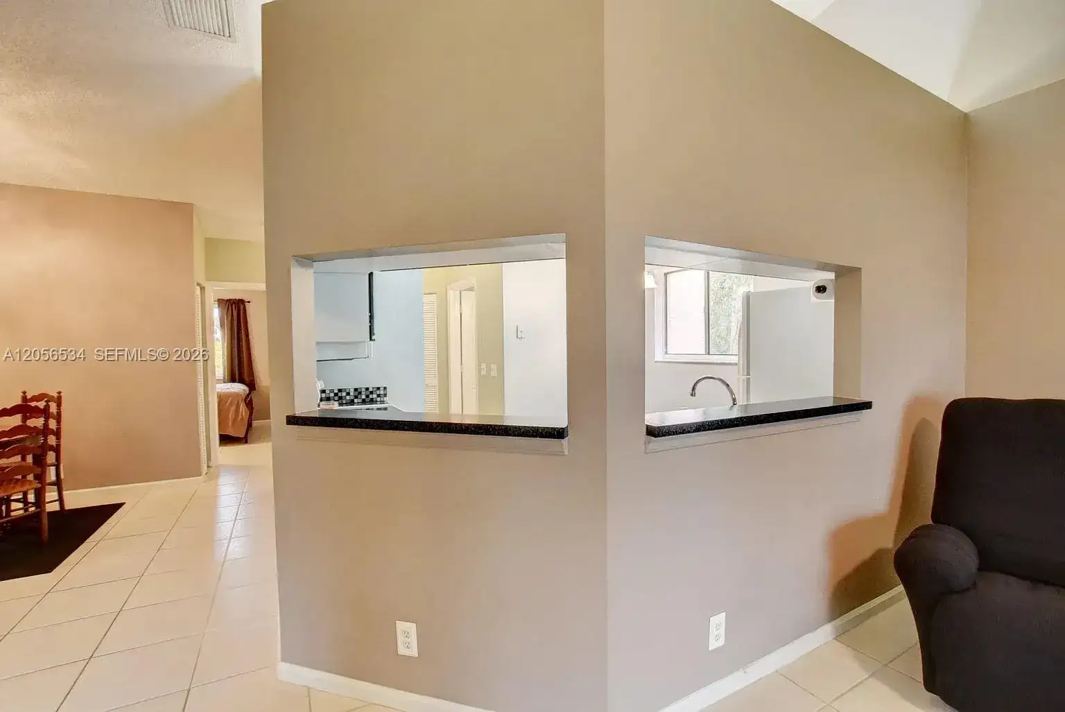16 Via De Casas Sur # 201, Boynton Beach FL 33426 photo 3