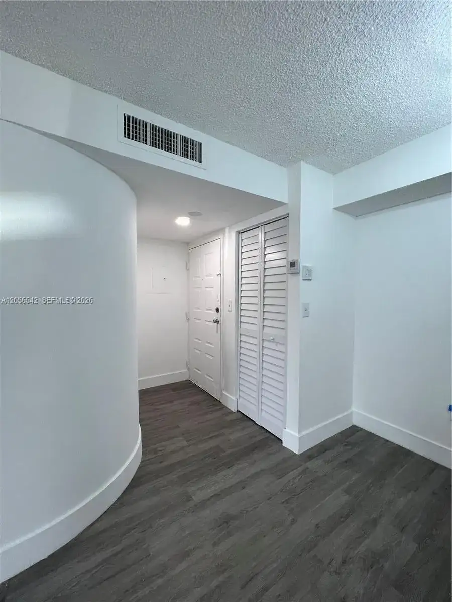 7235 NW 179th St # 104, Hialeah FL 33015 photo 3