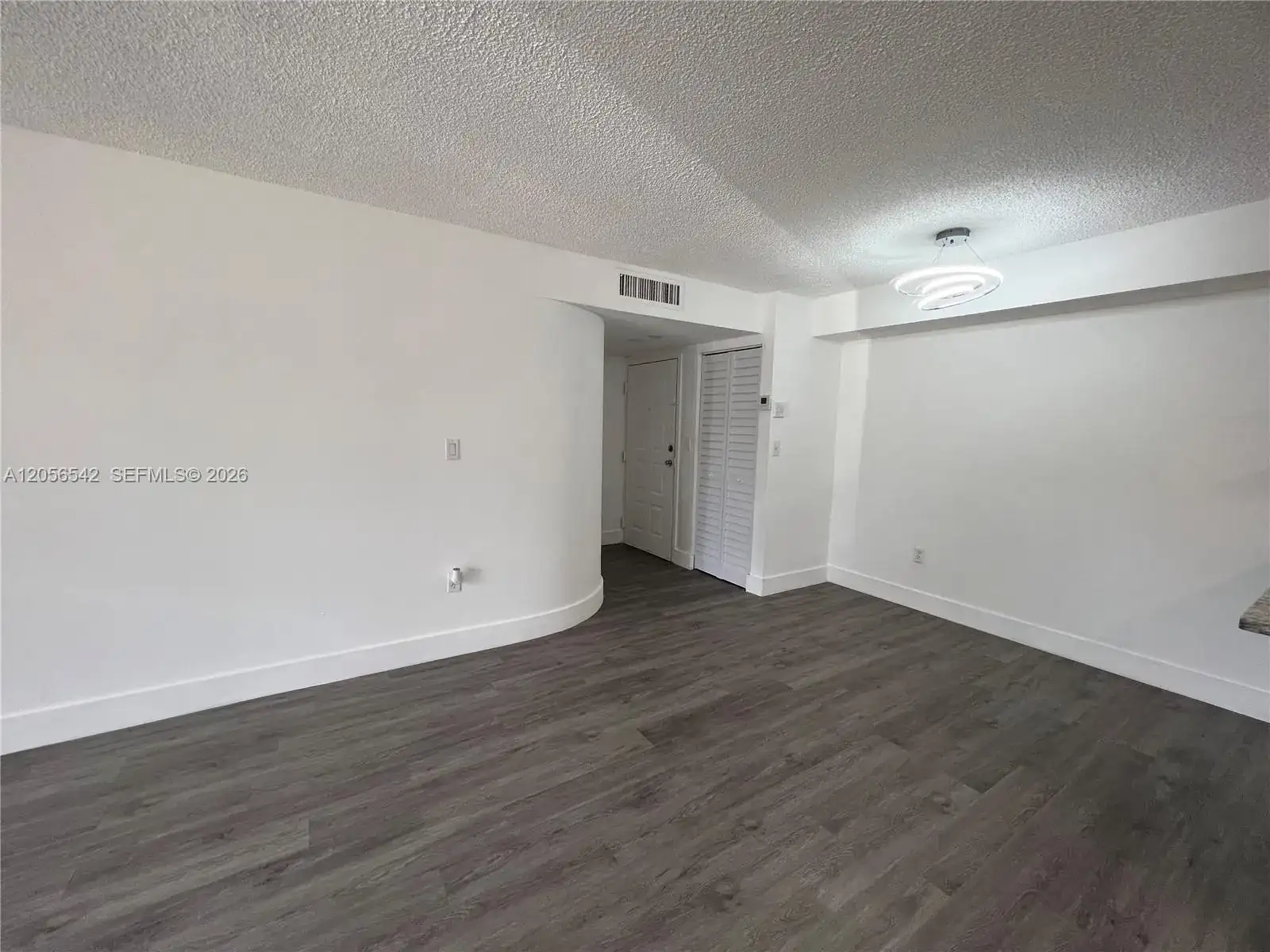 7235 NW 179th St # 104, Hialeah FL 33015 photo 4