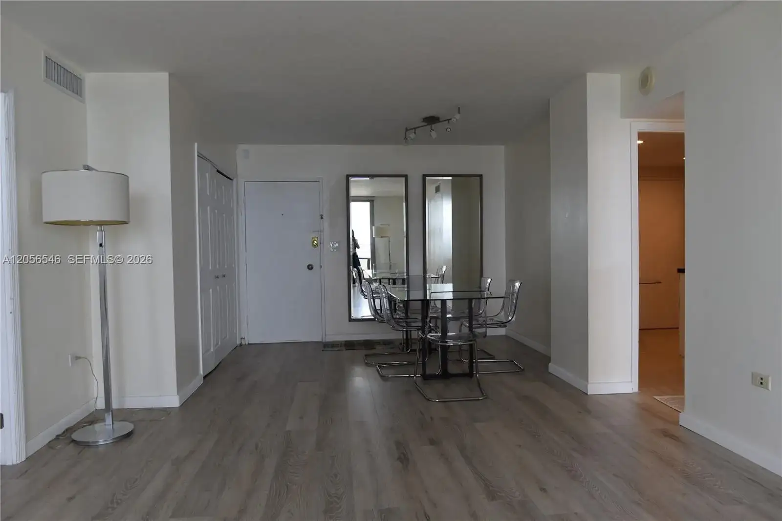 5555 Collins Ave # 8K, Miami Beach FL 33140 photo 5