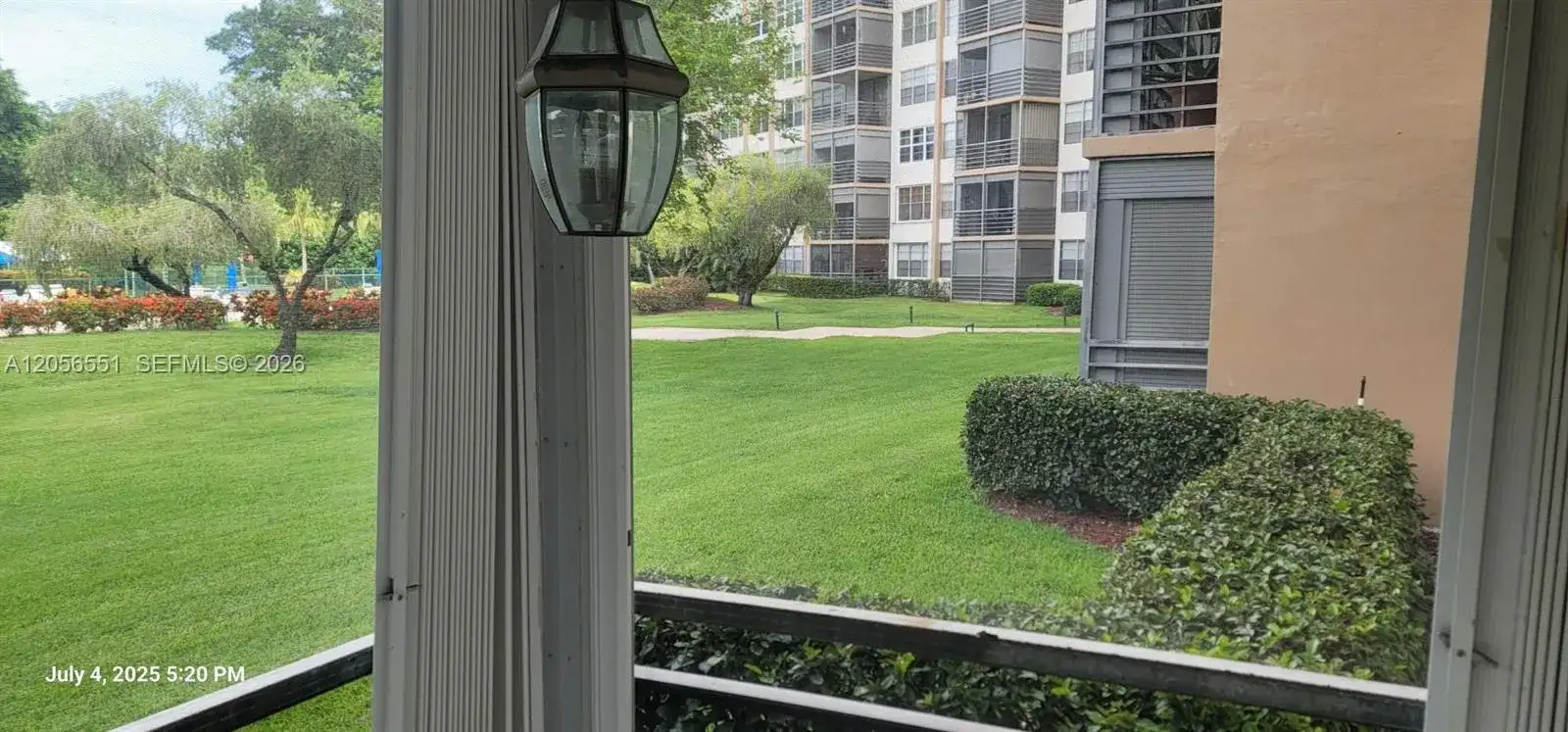 1300 Saint Charles Pl # L19, Pembroke Pines FL 33026 photo 3