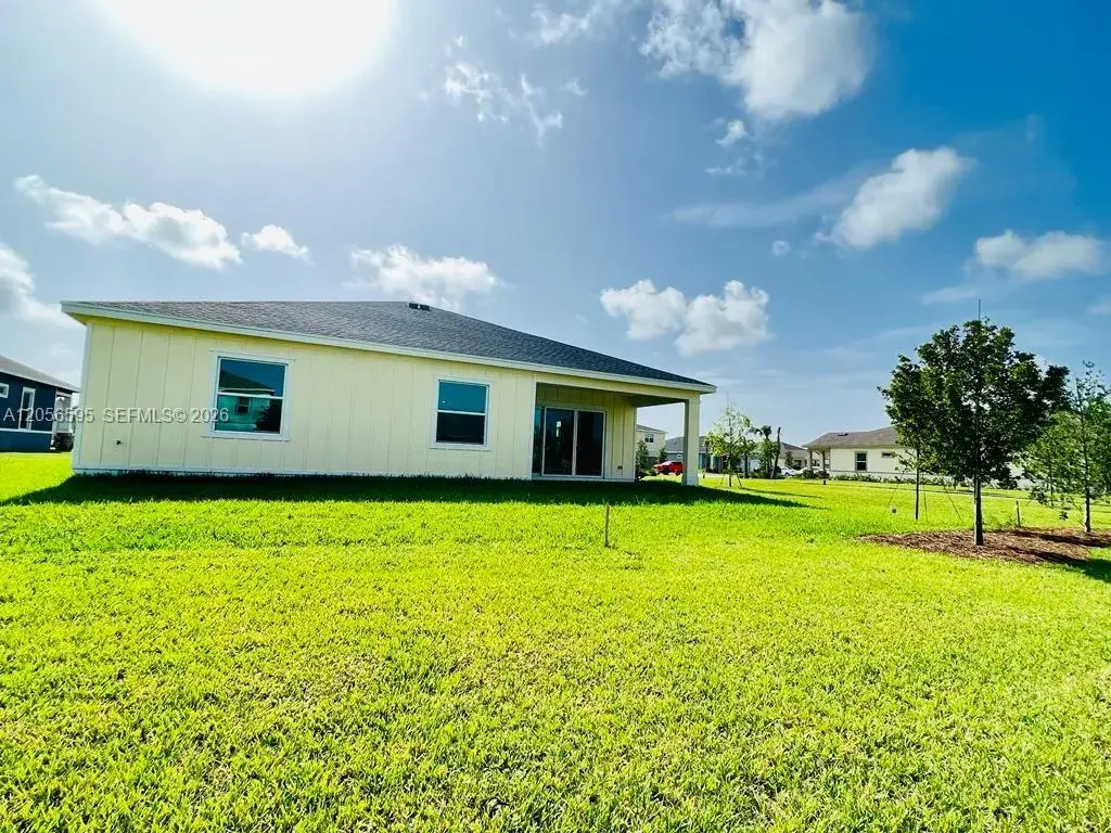 1097 Haywagon Trl # 1097, Loxahatchee FL 33470