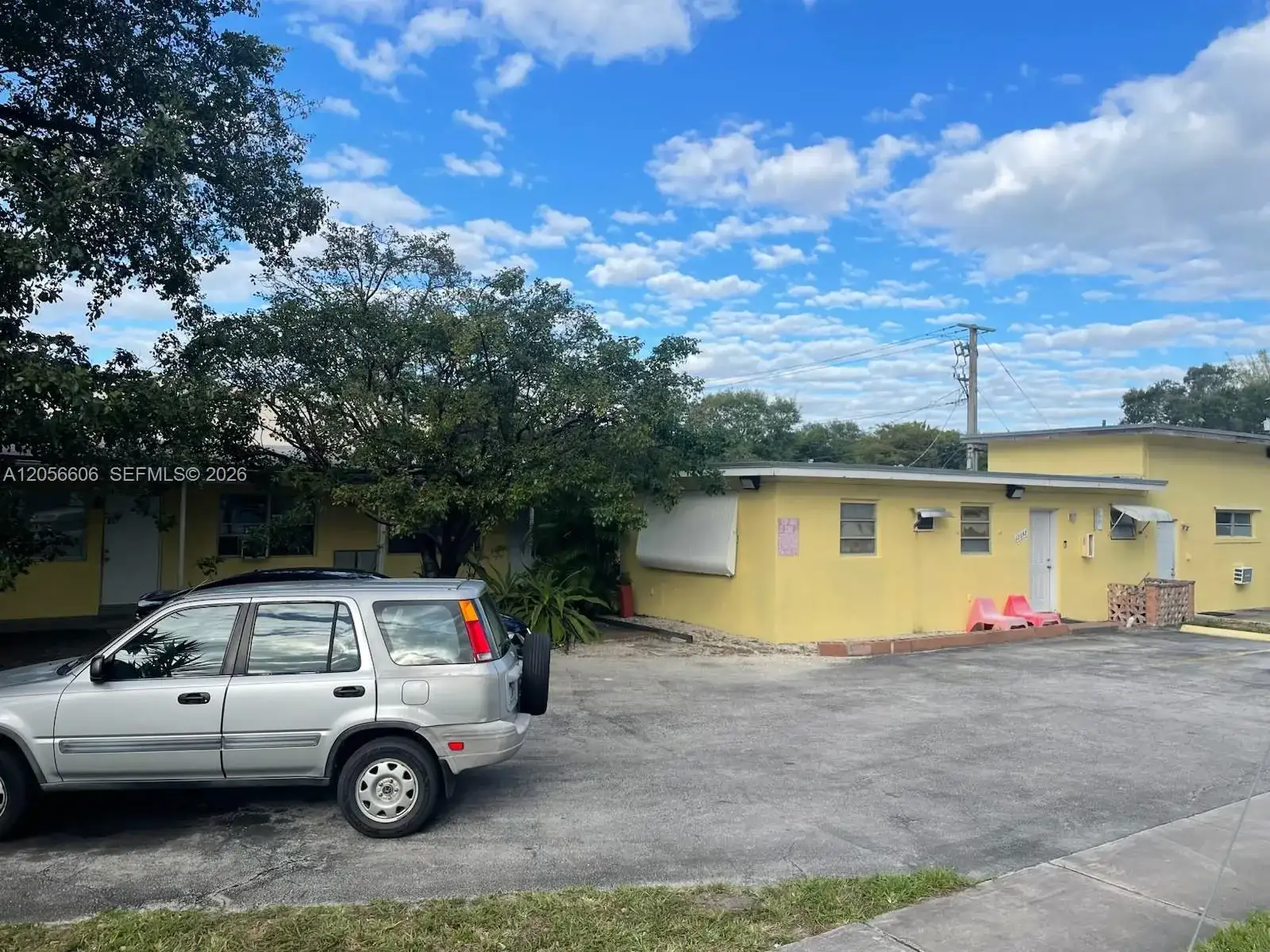 12610 NE 11th Ave, North Miami FL 33161 photo 5