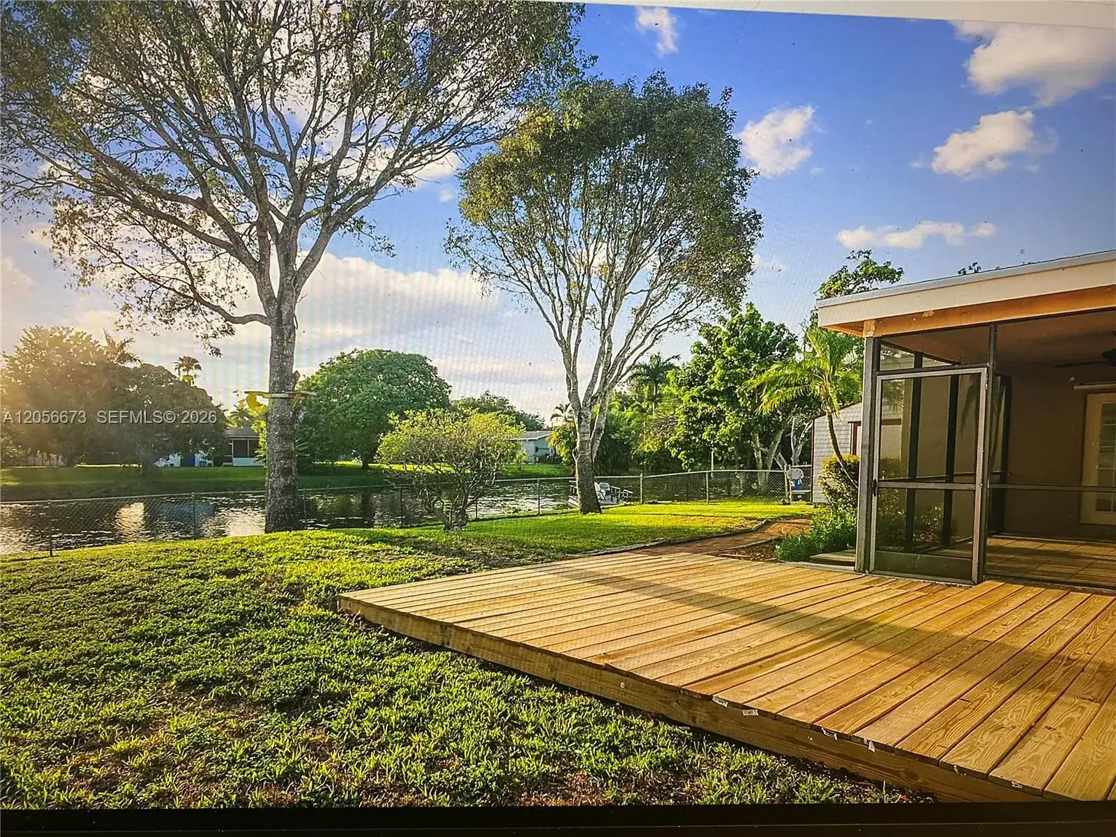 5231 SW 89th Ave, Cooper City FL 33328 photo 3