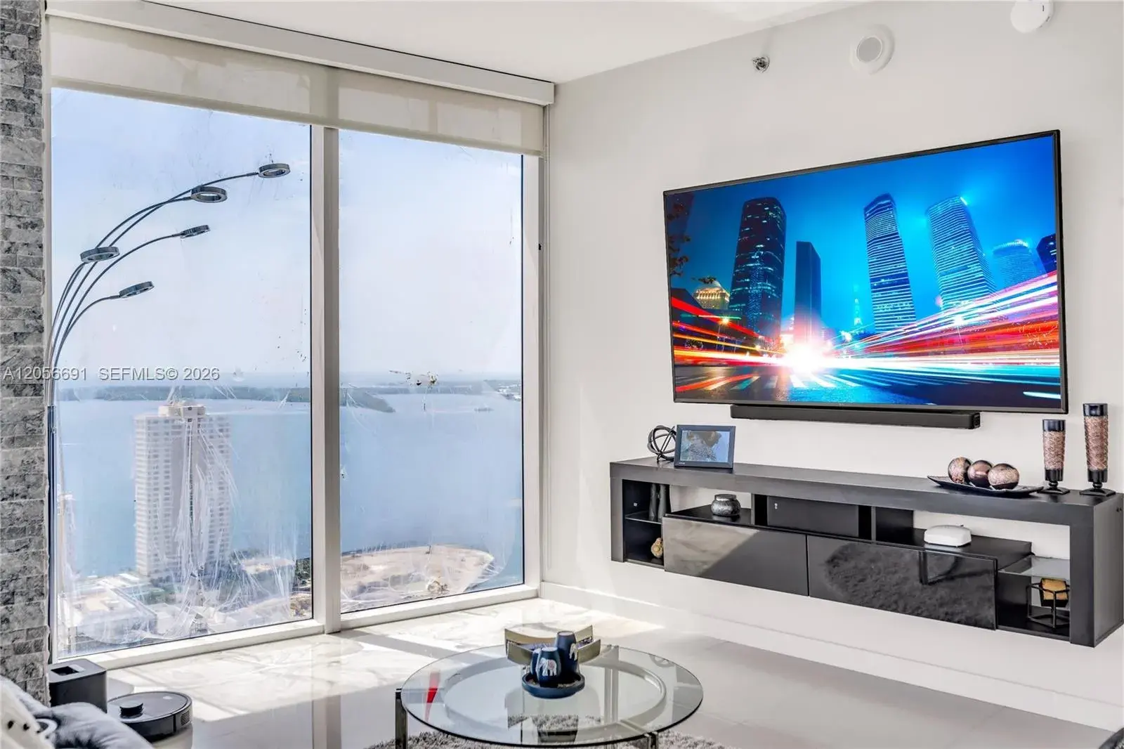 495 Brickell Ave # 3702, Miami FL 33131