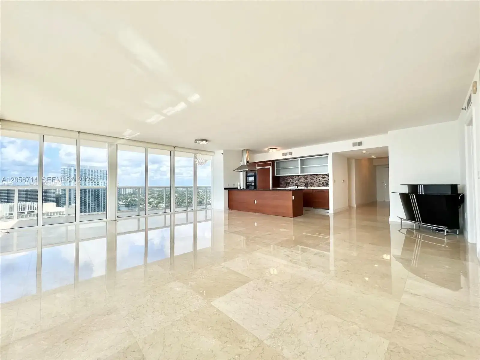 1850 S Ocean Dr # 2204, Hallandale Beach FL 33009 photo 4