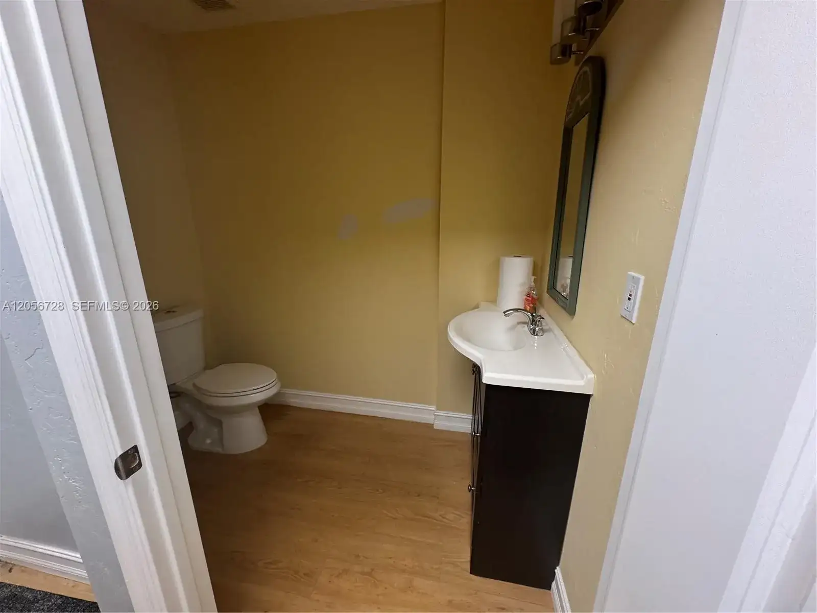 1926 Tyler St, Hollywood FL 33020 photo 3
