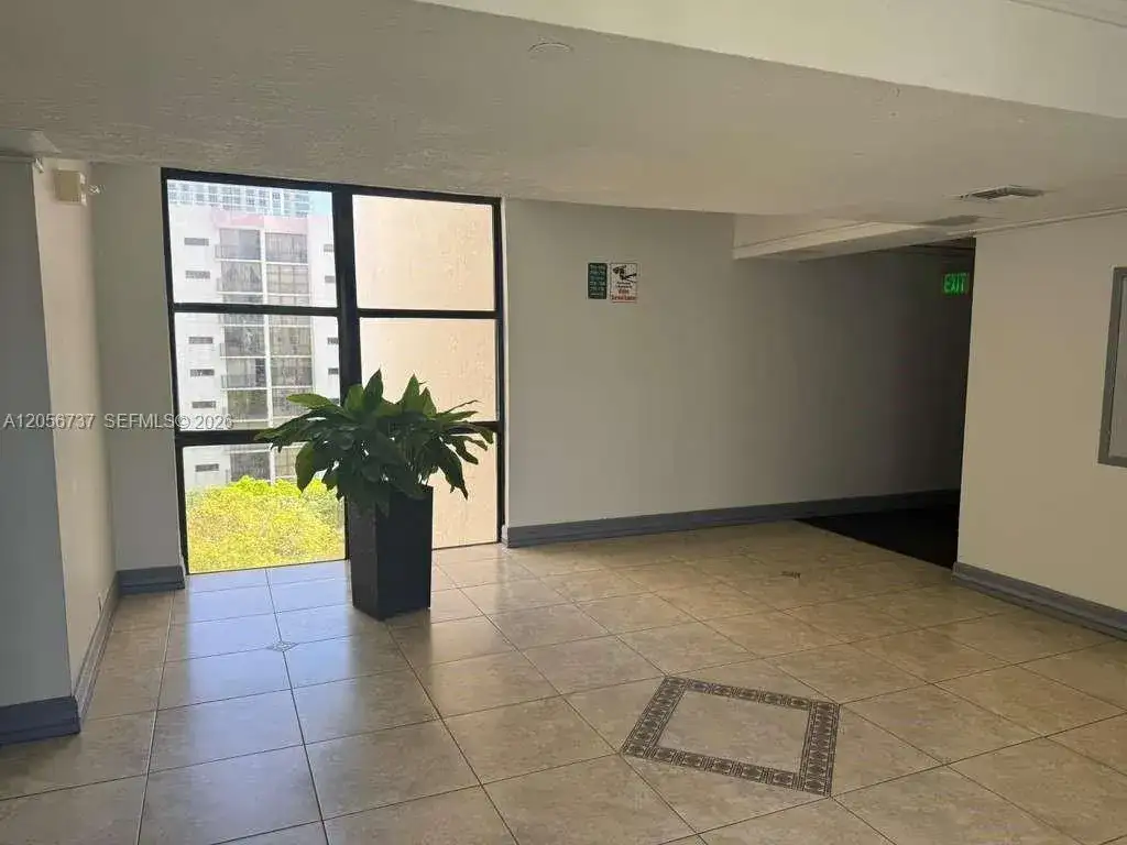 17011 N Bay Rd # 709, Sunny Isles Beach FL 33160 photo 3