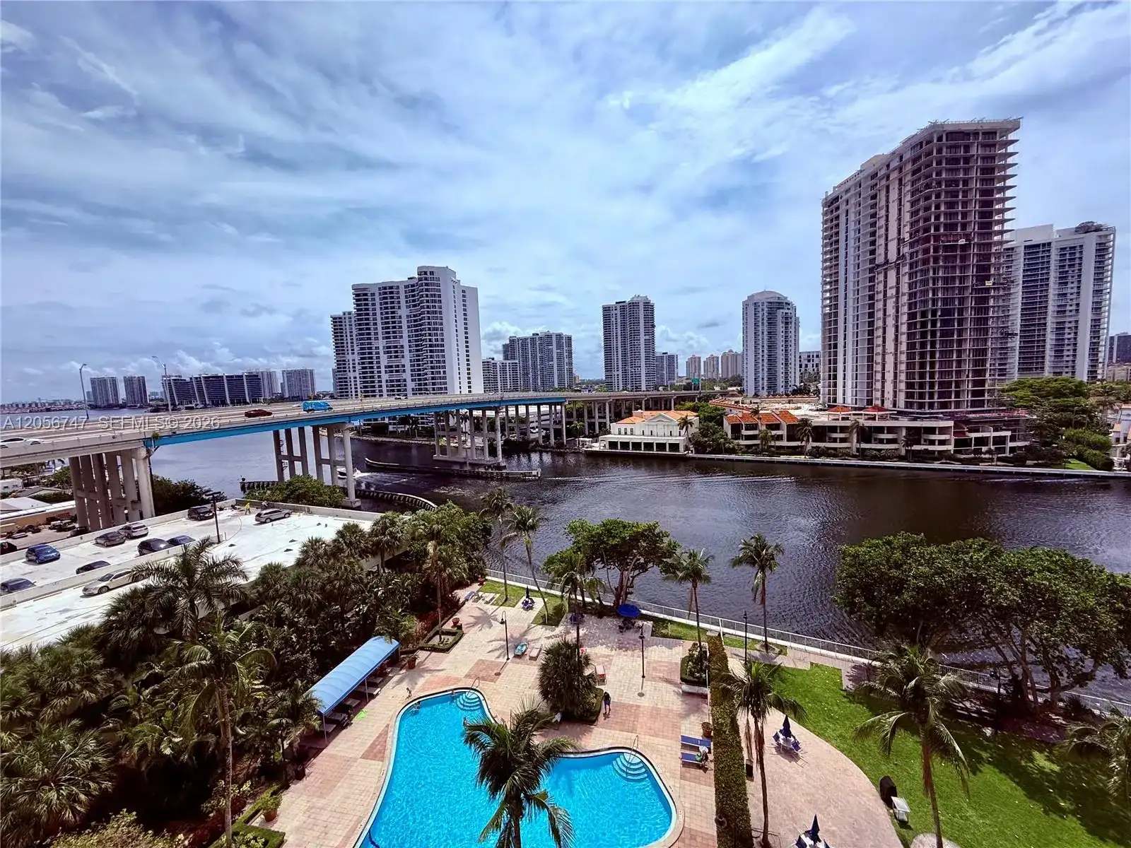 19390 Collins Ave # 907, Sunny Isles Beach FL 33160
