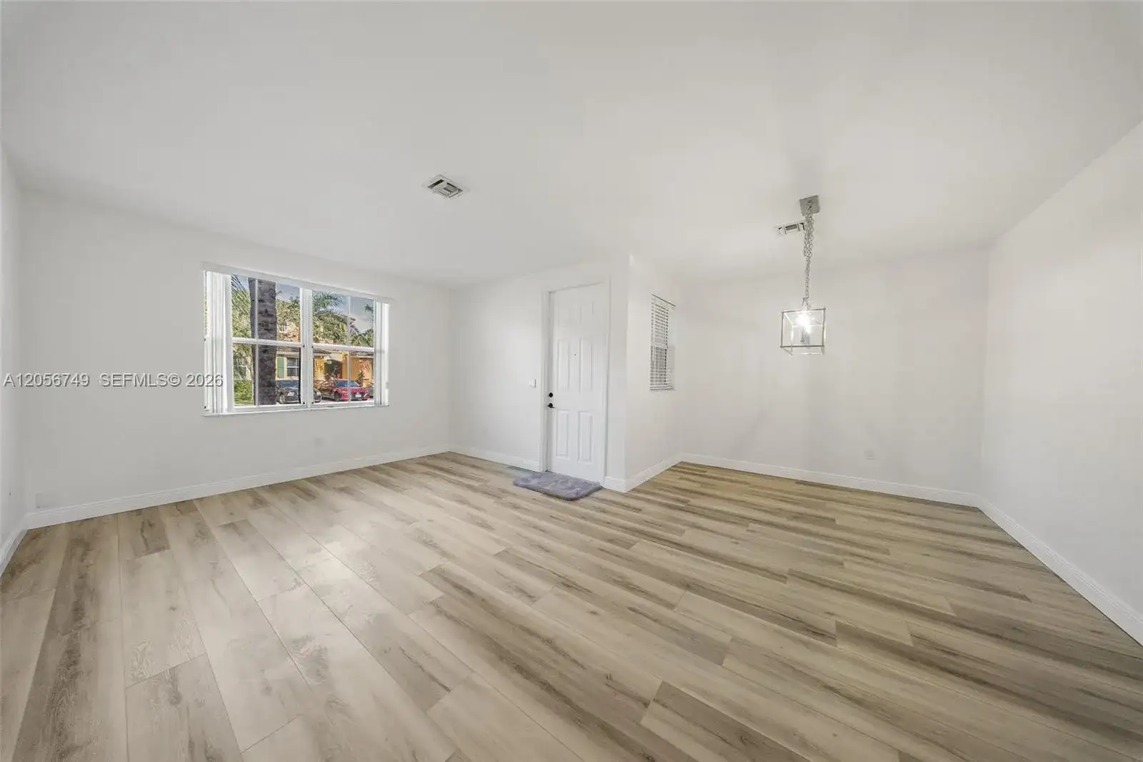 1037 NE 42nd Pl, Homestead FL 33033 photo 5