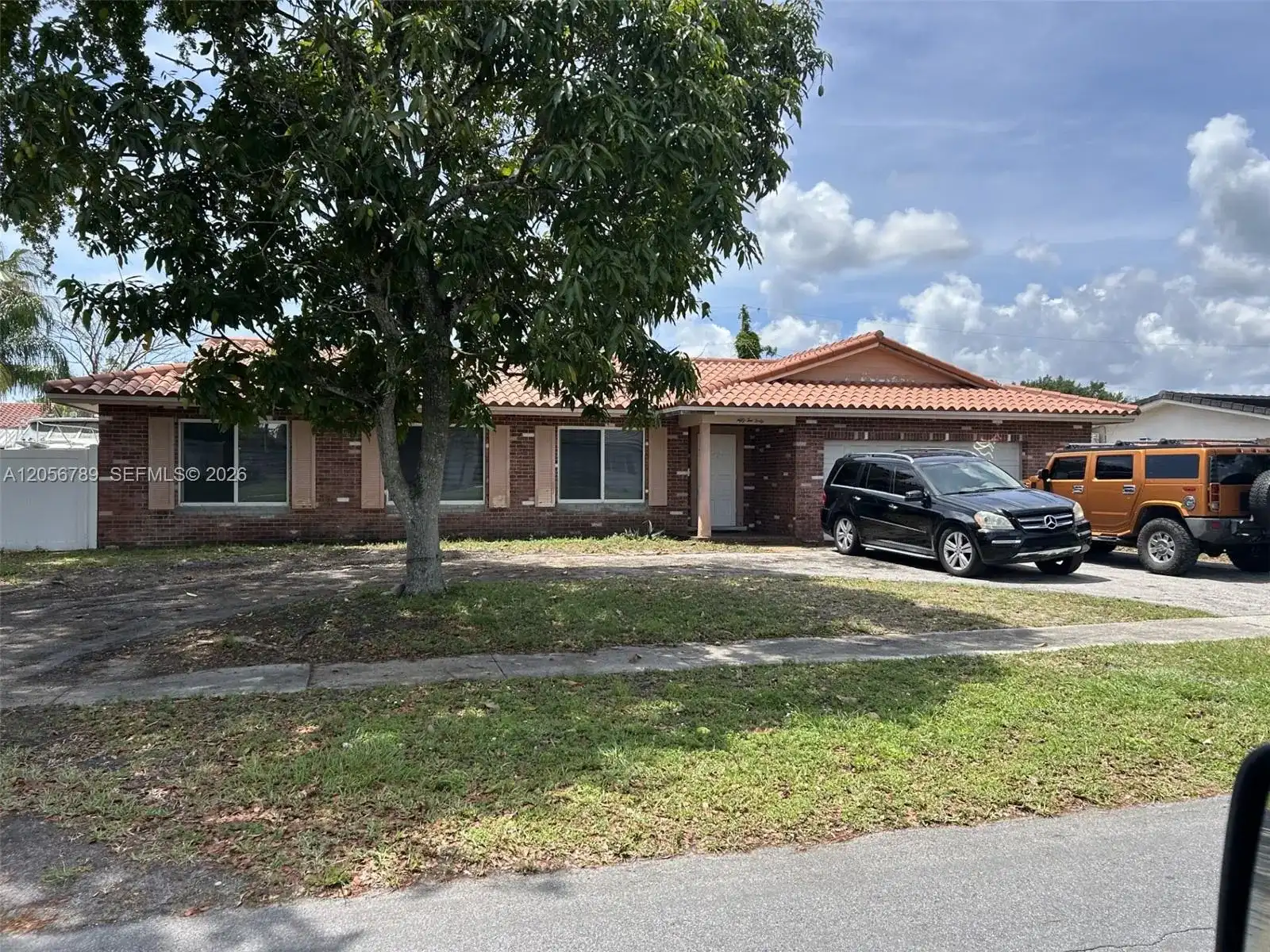5240 SW 10th Ct, Plantation FL 33317